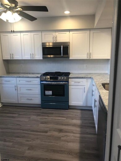 694 E Lake Front Cir, Galloway, NJ 08205 - photo 5