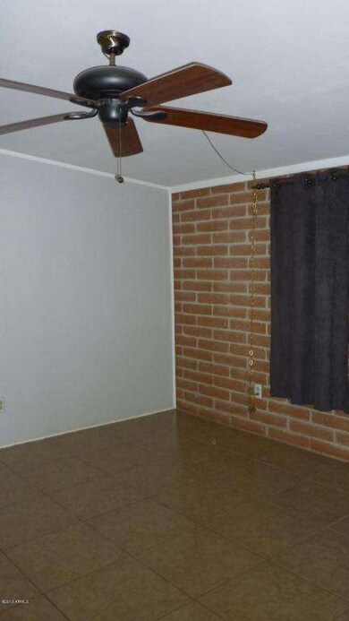 Family/Arizona Room