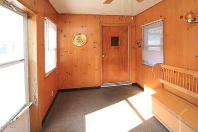 10th St_08