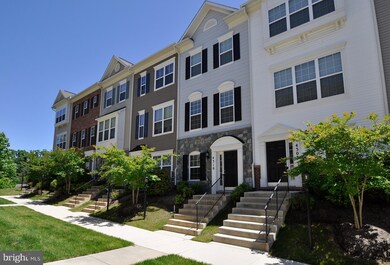 4310 Potomac Highlands Cir, Triangle, VA 22172 - photo 2