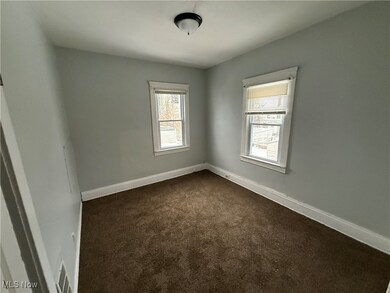 3542 E 108th St, Cleveland, OH 44105 - photo 6