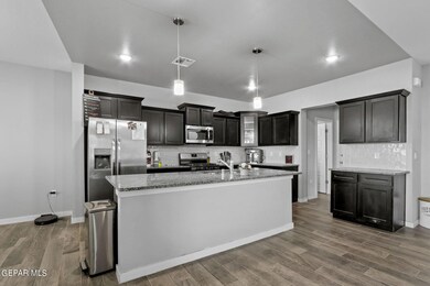 11555 Leonor Durant St, Socorro, TX 79927 - photo 6