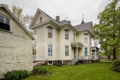 223 n kalamazoo-105