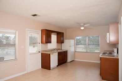 15 Rosa L Jones Dr unit 15a, Cocoa, FL 32922 - photo 2