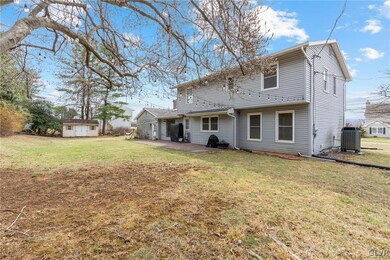 2021 Elbow Ln, Allentown, PA 18103 - photo 5