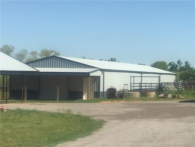 19967 E 1070 Rd, Elk City, OK 73644 - photo 2