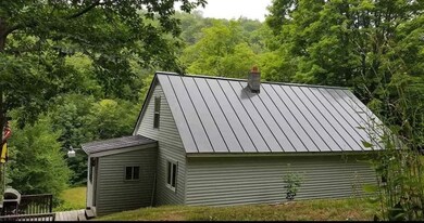 1416 Allen Hill Rd, Pomfret, VT 05068 - photo 2