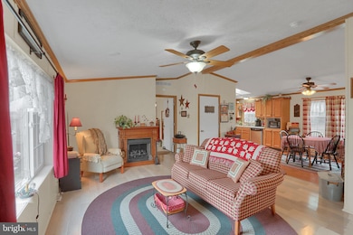 39 Meadowview Dr, New Bloomfield, PA 17068 - photo 7