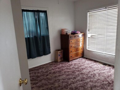 423 Upham St, Klamath Falls, OR 97601 - photo 6