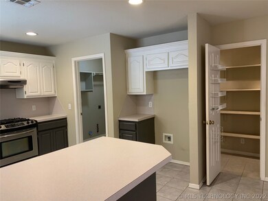 unlisted-address, Jenks, OK 74037 - photo 6