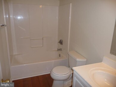 3044 Queensberry Dr, Huntingtown, MD 20639 - photo 5