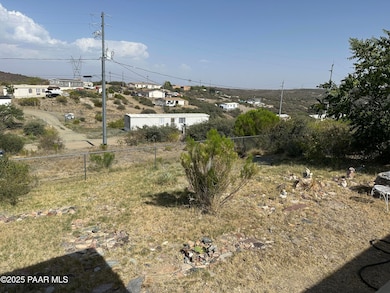 10700 S Austin Ln, Mayer, AZ 86333 - photo 4