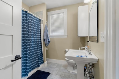 1149 Middlesex St unit 4, Lowell, MA 01851 - photo 6