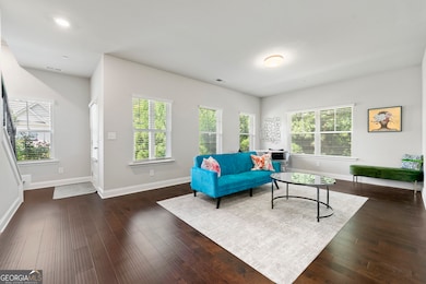 985 Shelnutt Dr, Marietta, GA 30060 - photo 3