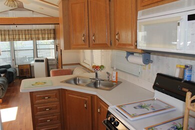 13 Pony Express Cir unit 33, Freedom, NH 03836 - photo 5