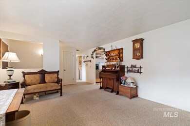 11800 W Florida Dr, Boise, ID 83709 - photo 6