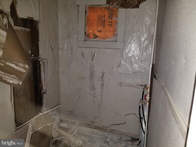 1933 W Lanvale St, Baltimore, MD 21217 - photo 3