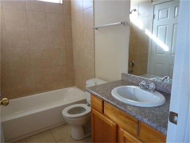 6938 Paris St unit B, Houston, TX 77021 - photo 5