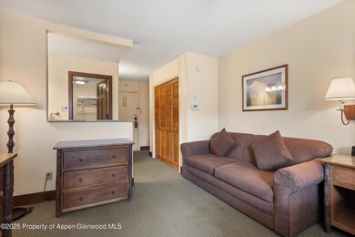 Interior Photo of #623
