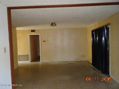 2125 Bo Peep Dr W, Jacksonville, FL 32210 - photo 7