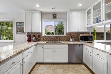21-web-or-mls-1435 Palisade-12