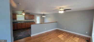 76 Planet Ct, Martinsburg, WV 25404 - photo 3