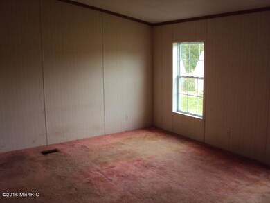 4177 W Olive Branch Rd, Three Oaks, MI 49128 - photo 7