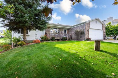 11270 Linda Kay unit 57, Goodrich, MI 48438 - photo 2