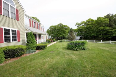 33 Country Club Ln, East Falmouth, MA 02536 - photo 3