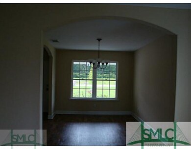 Dining Room. Formal Dining Room with archways