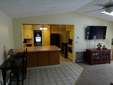 Den/Family/Great Room. Family Rm looking into kitc