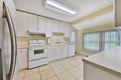 6820 Bogata Dr N, Jacksonville, FL 32210 - photo 5