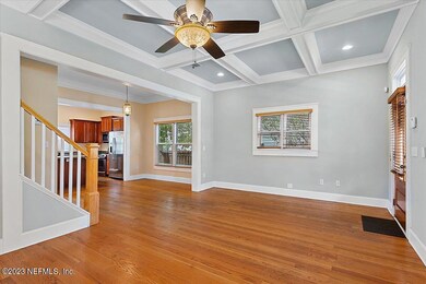 04-Living Room to Dining