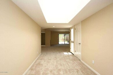 Foyer2