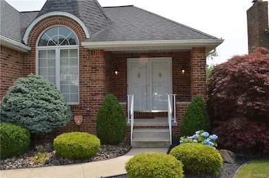 327 Daniel Dr, North Tonawanda, NY 14120 - photo 2