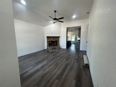 309 Titus Ave, Springtown, TX 76082 - photo 4