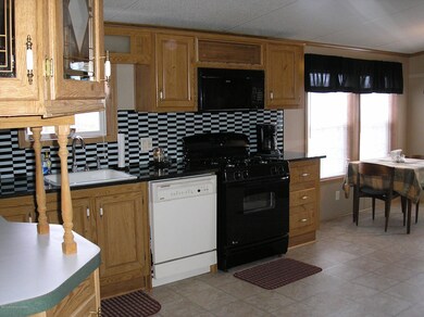 35 Trolley Hill, Harveys Lake, PA 18618 - photo 4