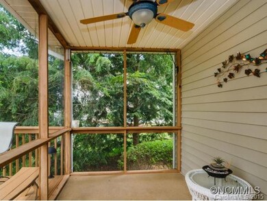 104 Meadow Lake Rd, Asheville, NC 28803 - photo 5