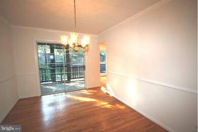 127 Connemara Dr, Sterling, VA 20164 - photo 4