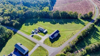 747 Swann Rd, Statesville, NC 28625 - photo 4