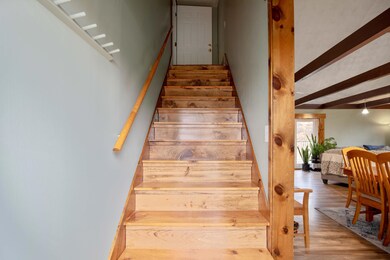 Entryway view