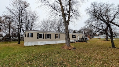 304 2nd St E, Herman, MN 56248 - photo 3