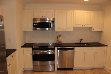 255 Weaver St unit 1C, Greenwich, CT 06831 - photo 3