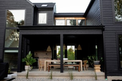 Three Season Porch