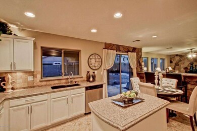twilight kitchen island view (80)