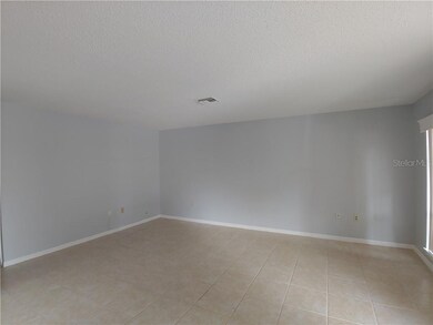 743 E Alfred St unit 6, Tavares, FL 32778 - photo 3