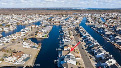 26 Toppinglift Dr, Bayville, NJ 08721 - photo 2