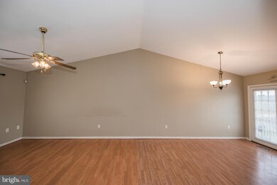 73 Mercedes Dr, Martinsburg, WV 25404 - photo 2