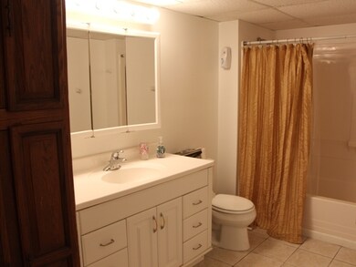 2608 Vercoe Ave, Waukegan, IL 60087 - photo 6