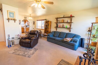 517 NE Majesty Ln, Bend, OR 97701 - photo 4